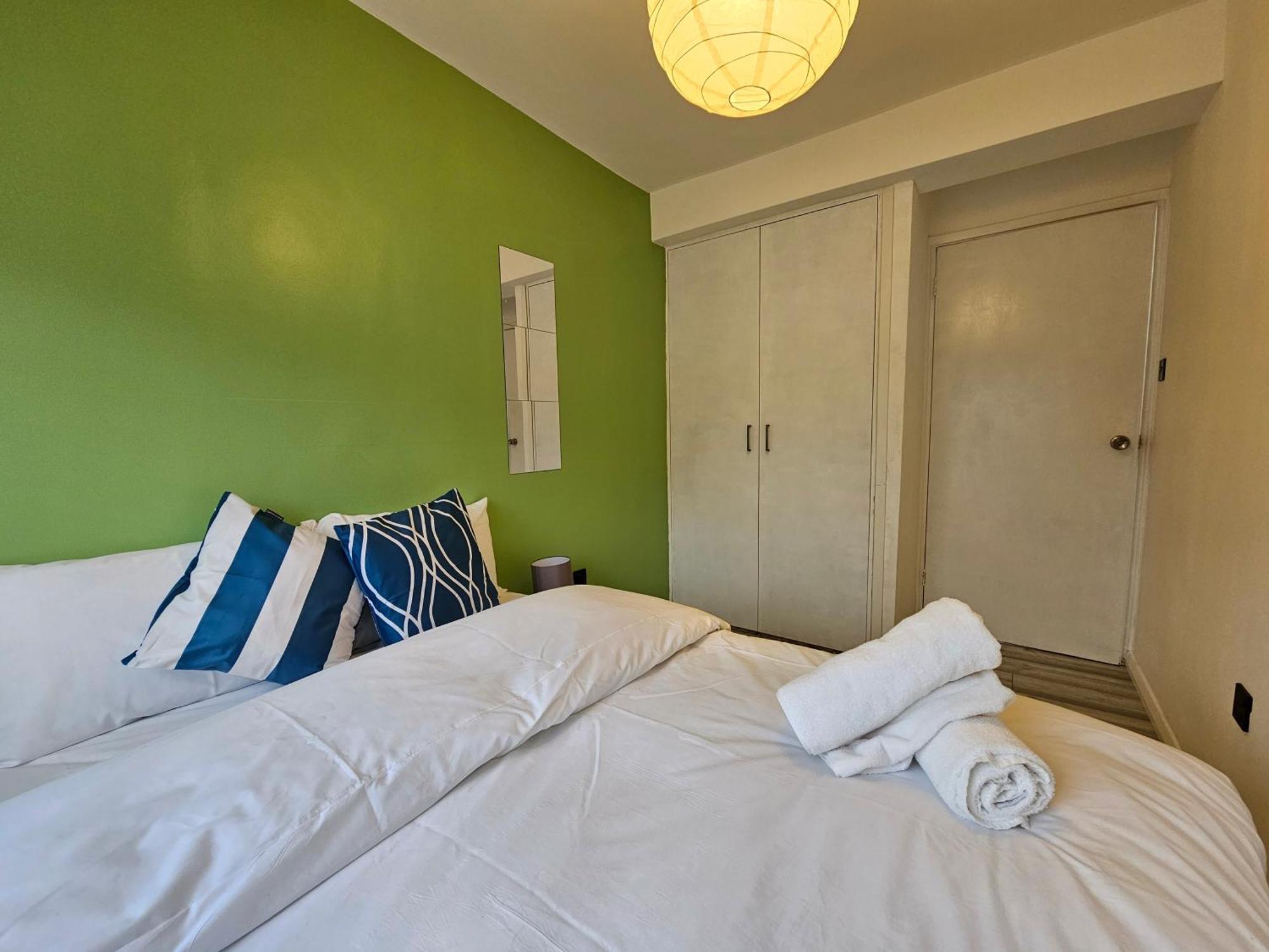 London Mile End Rooms 외부 사진